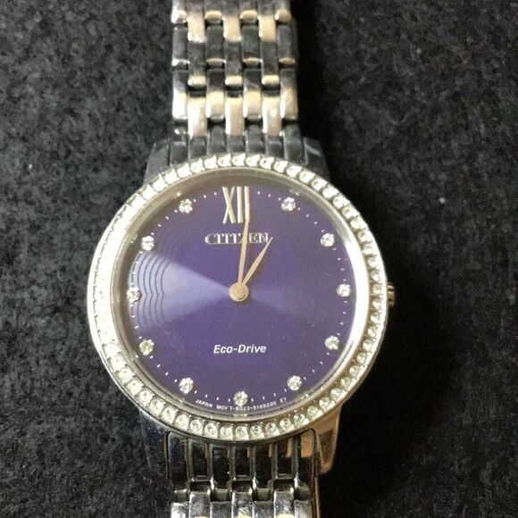 Vintage men’s citizen, Eco drive watch needs battery - Picture 2 of 4